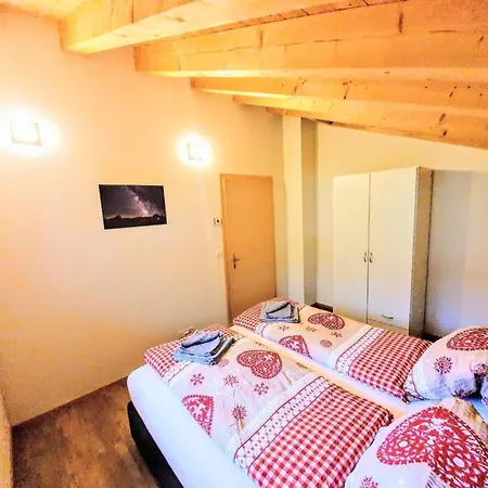 Eigernordwand By Interhome Lägenhet